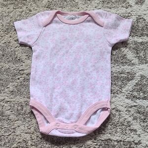15 for $10 - Laura Ashley Baby 3-6m Girls Pink & White Floral Onesie
